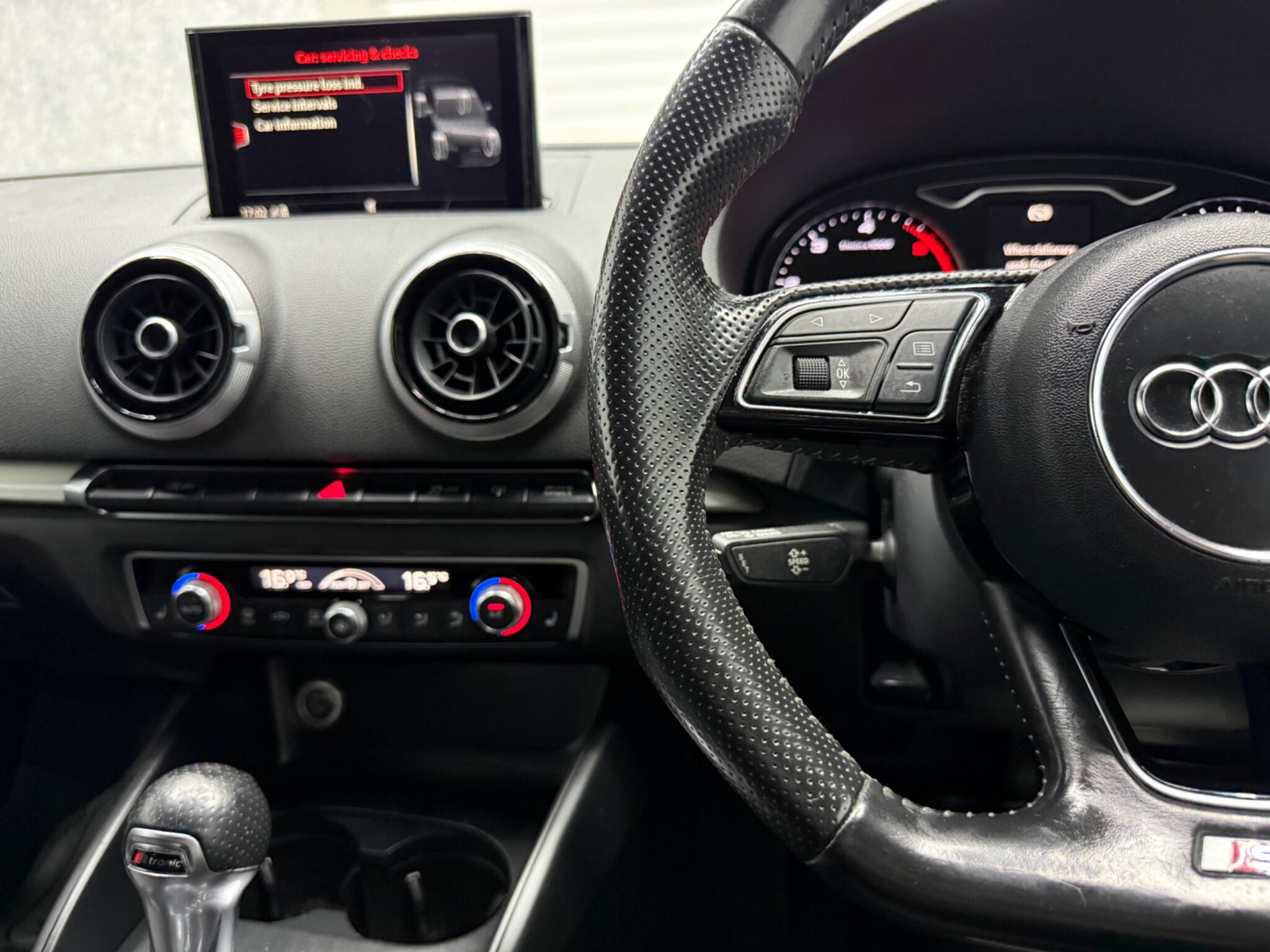 Audi A3 view 11