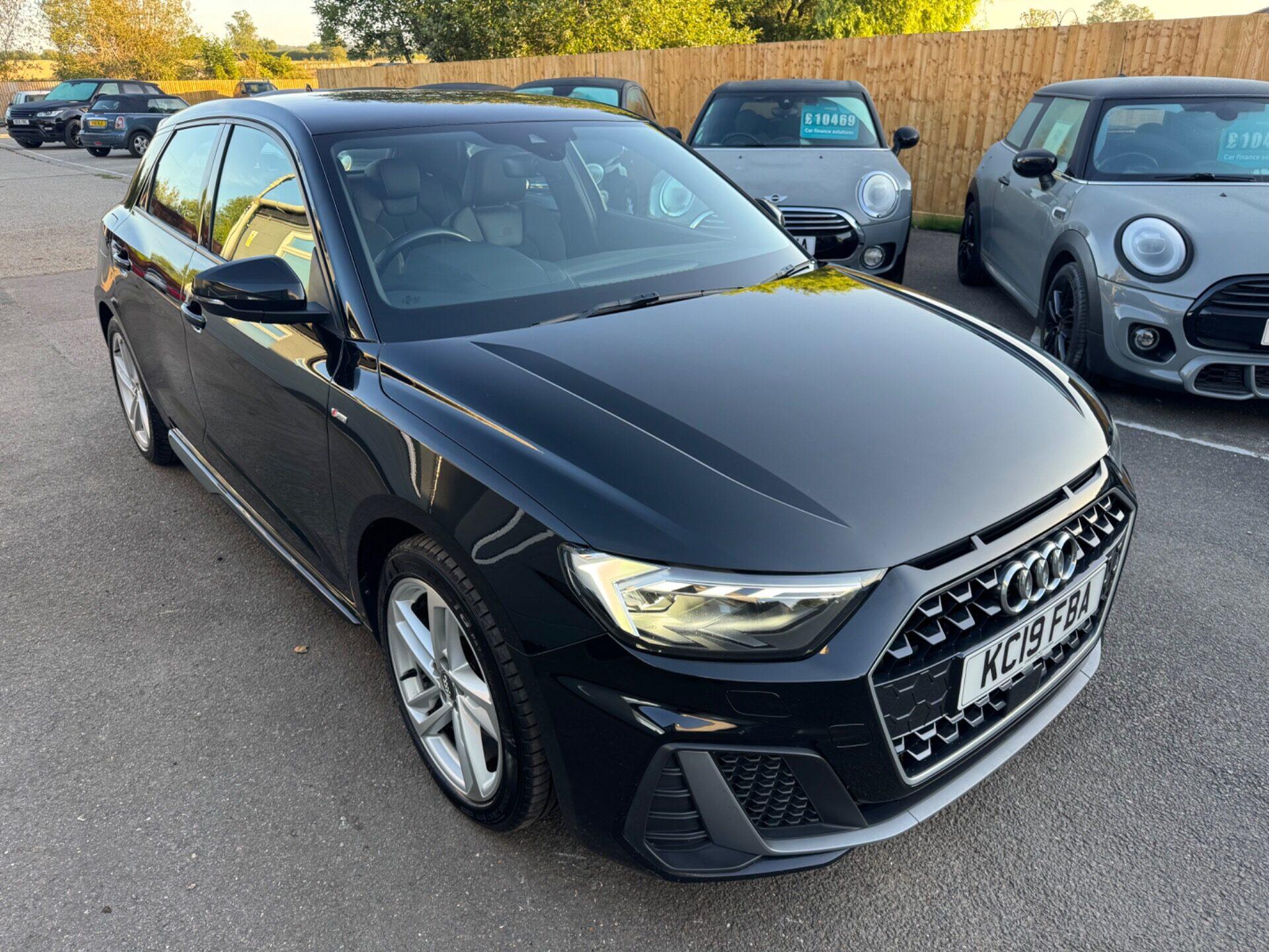 Audi A1 view 3