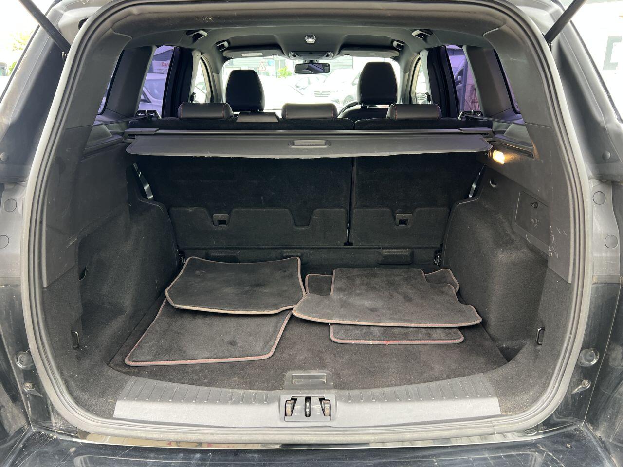 Ford Kuga view 9