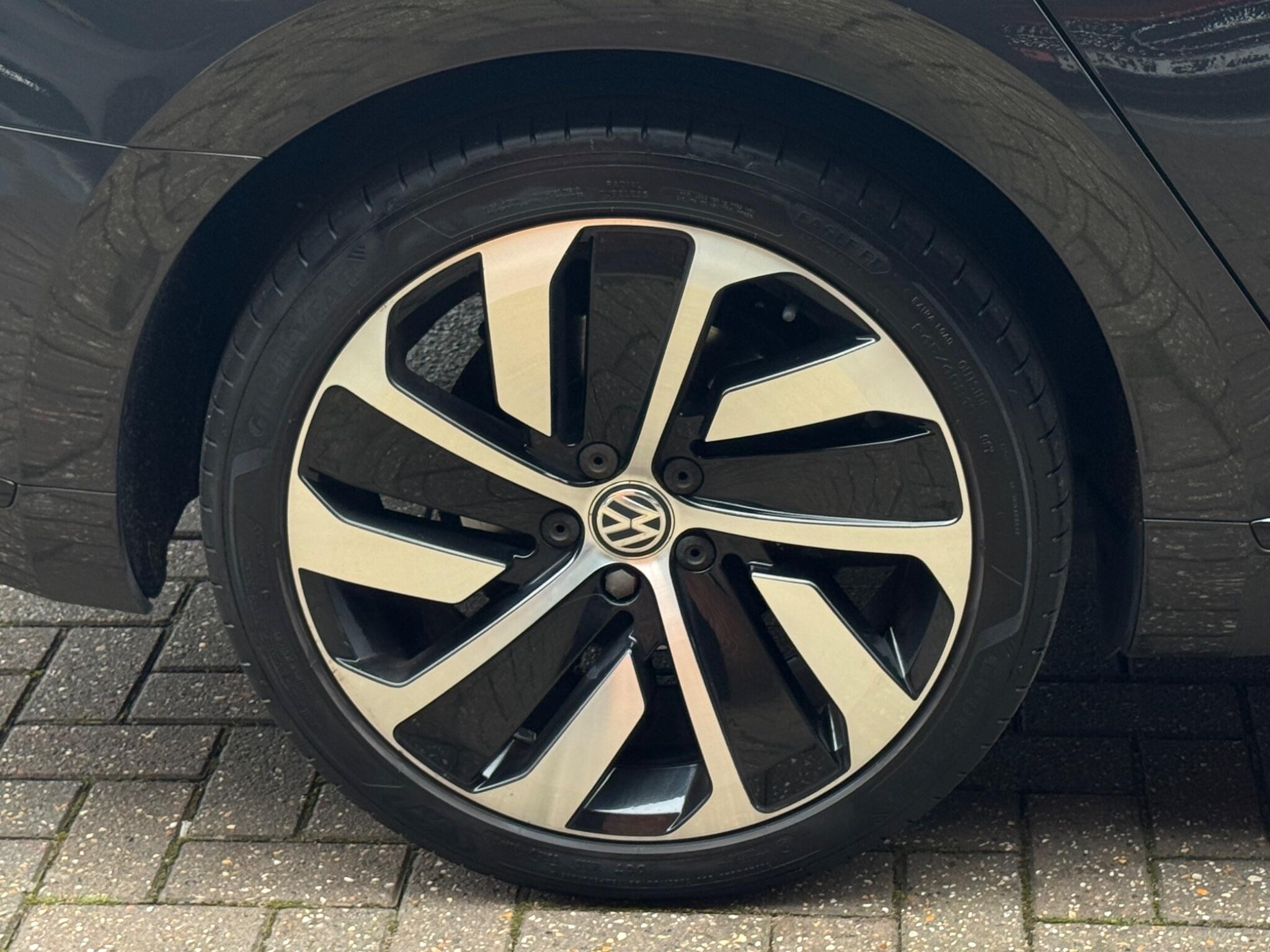 Volkswagen Arteon view 37