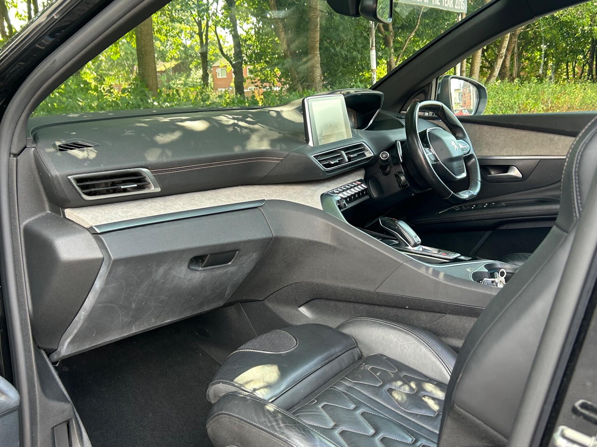 Peugeot 3008 view 18