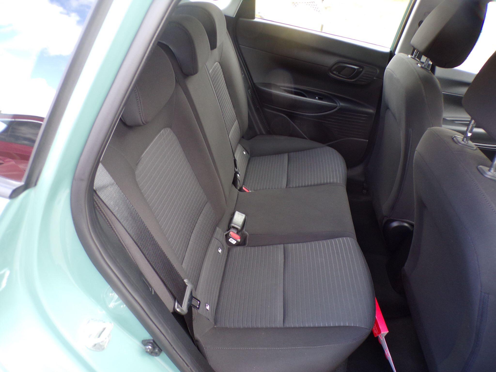 Hyundai I20 view 11