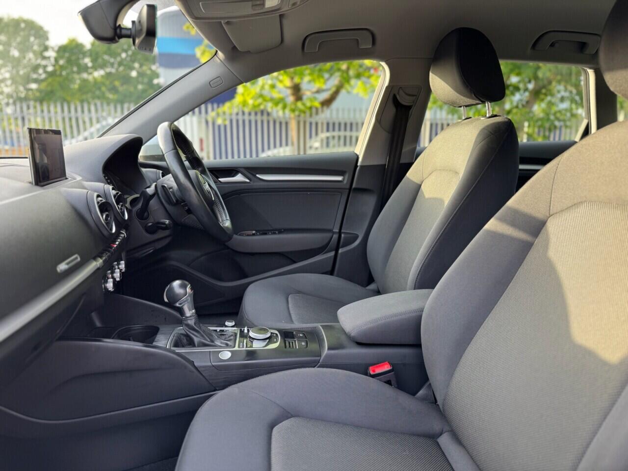 Audi A3 view 27