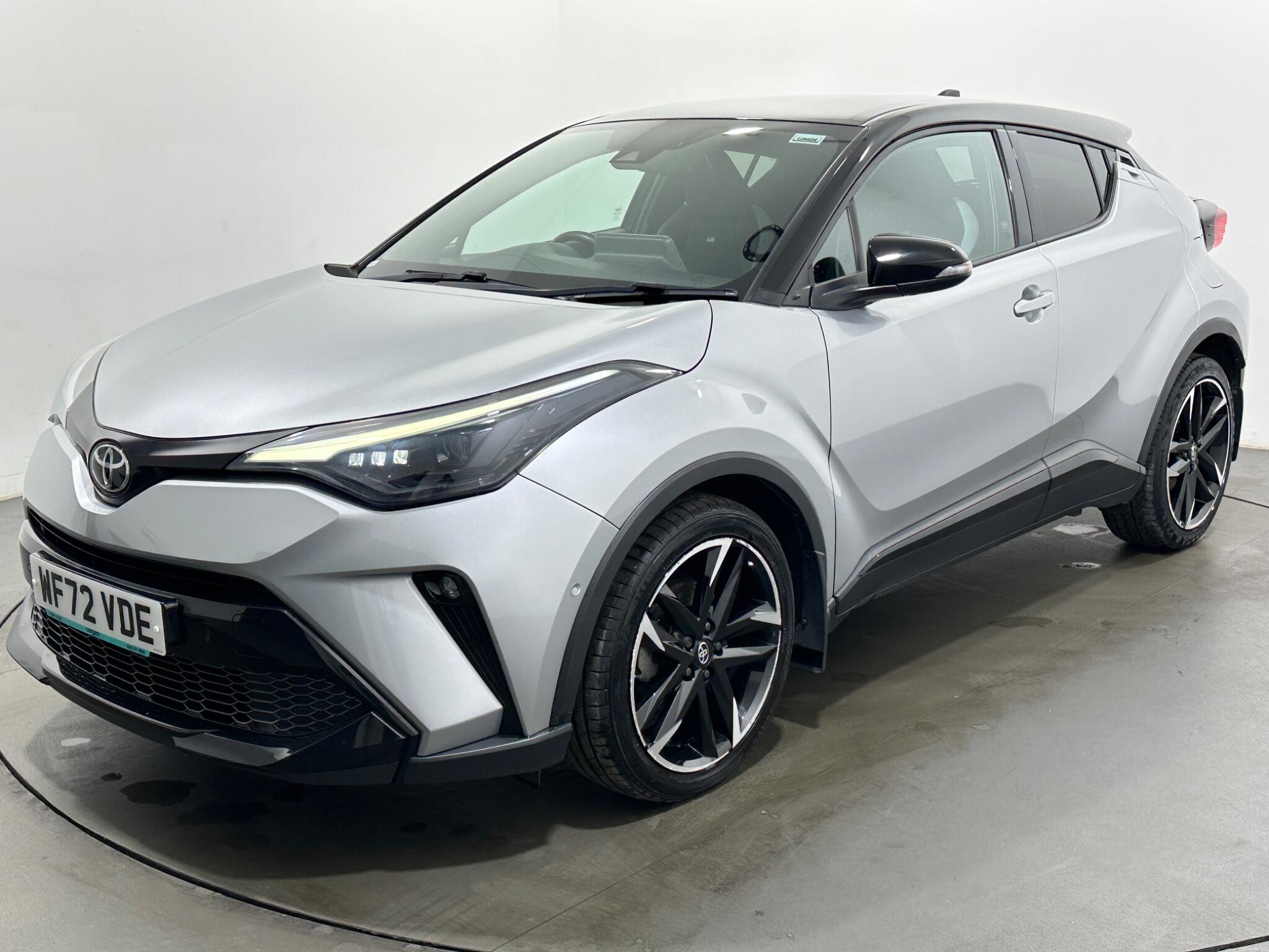 Toyota C-HR view 52