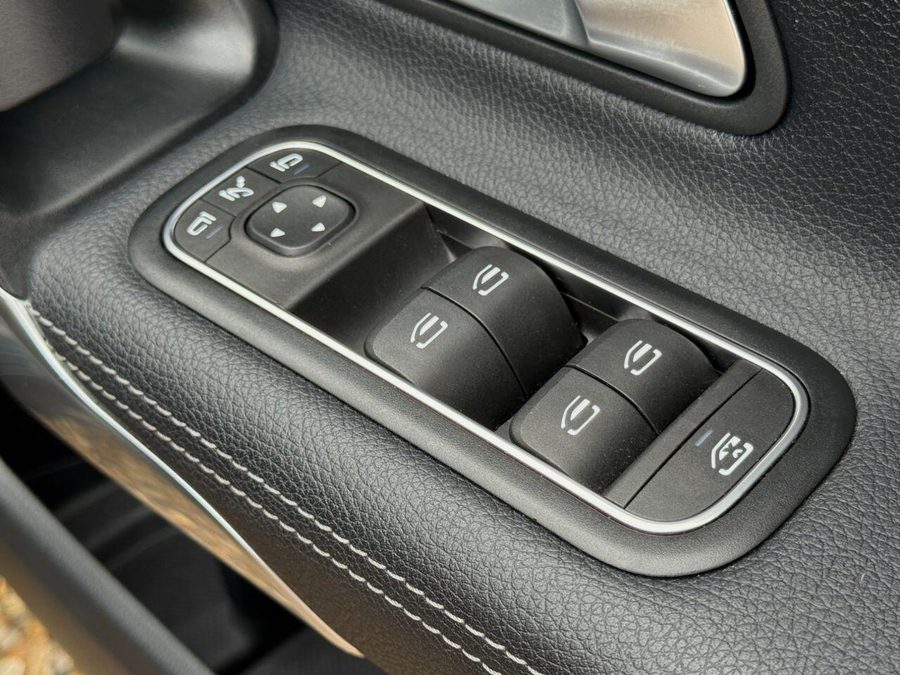 Mercedes-Benz A Class view 46