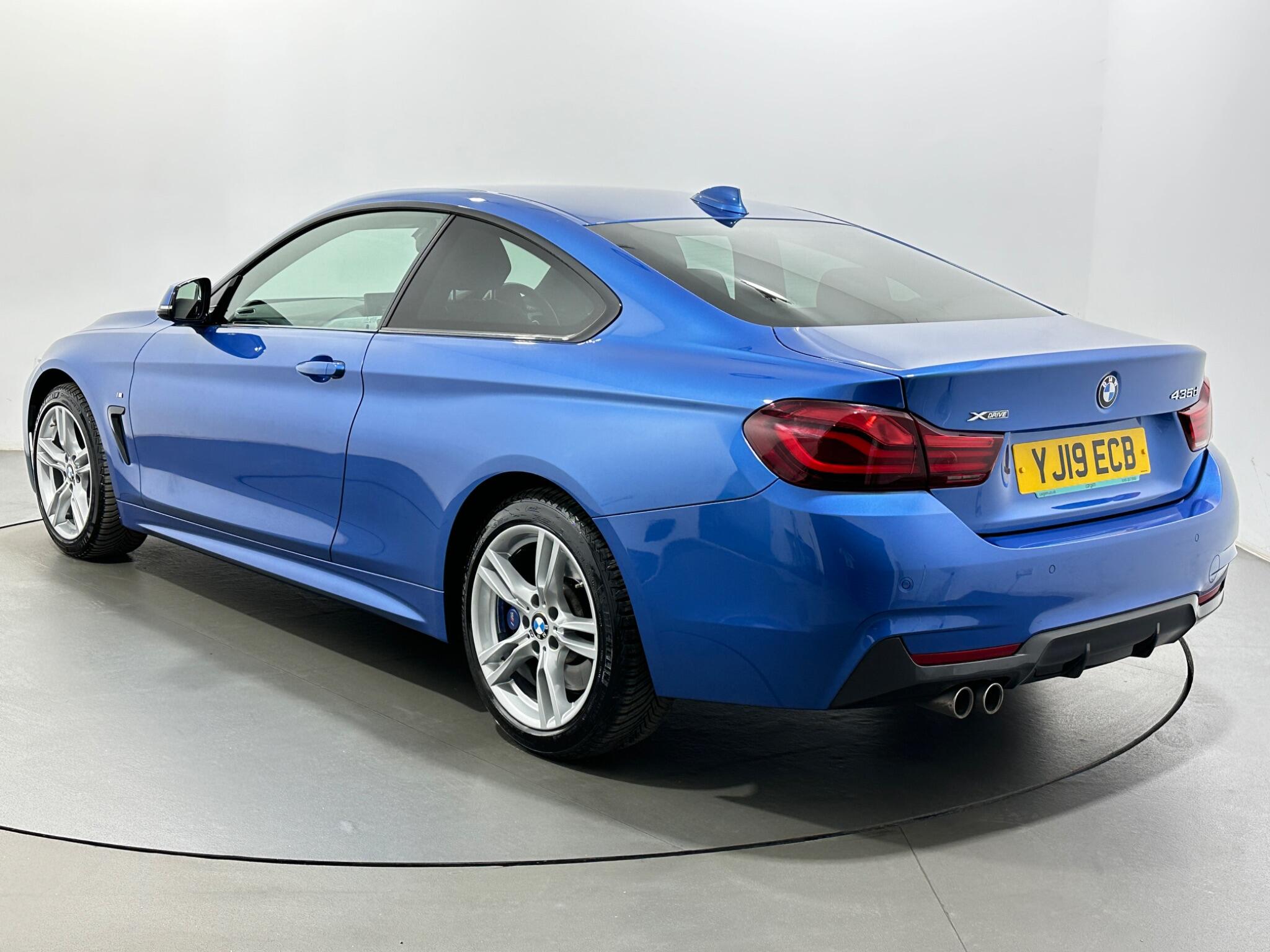 BMW 4 Series view 6