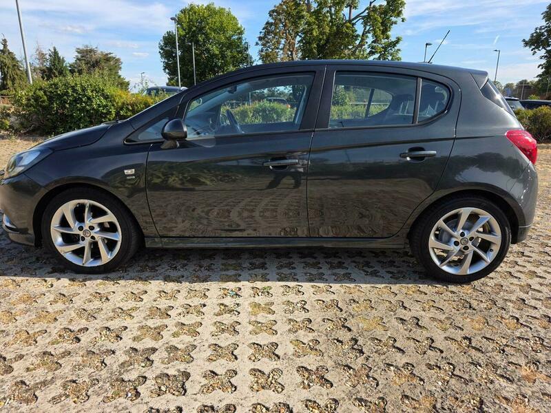 Vauxhall Corsa view 17