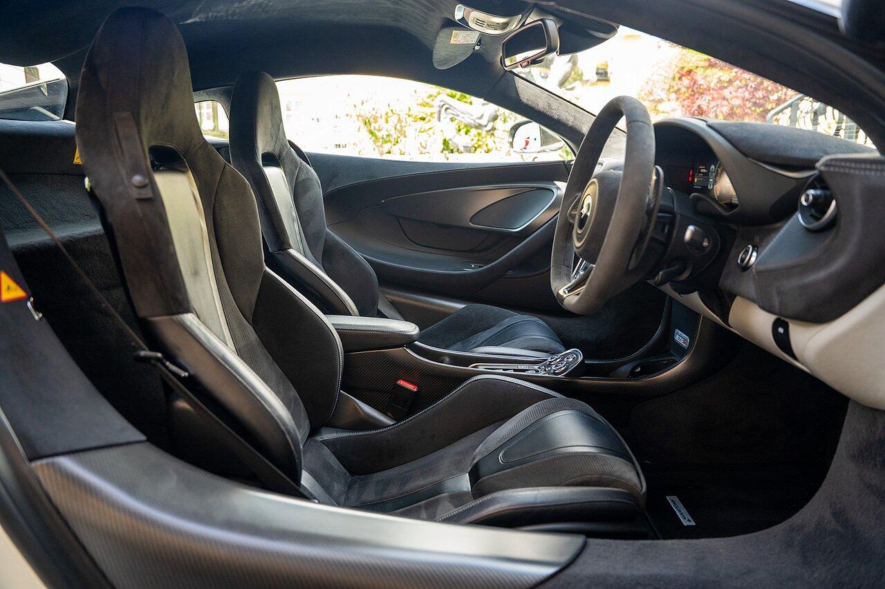 McLaren 570S view 57