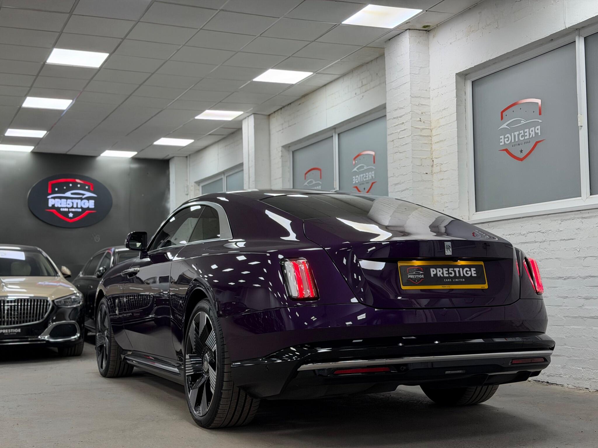 Rolls-Royce Spectre view 75