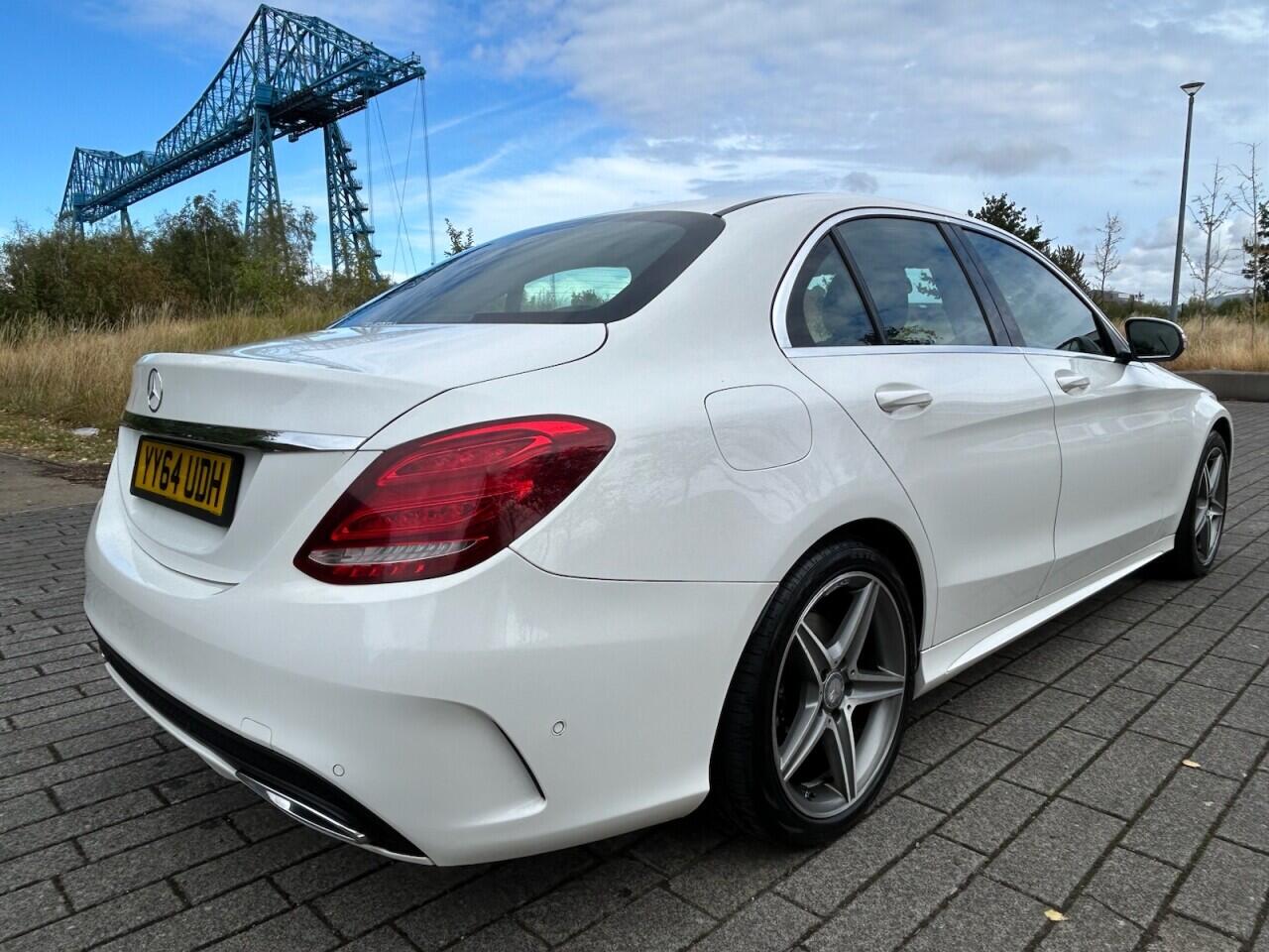 Mercedes-Benz C-Class view 11