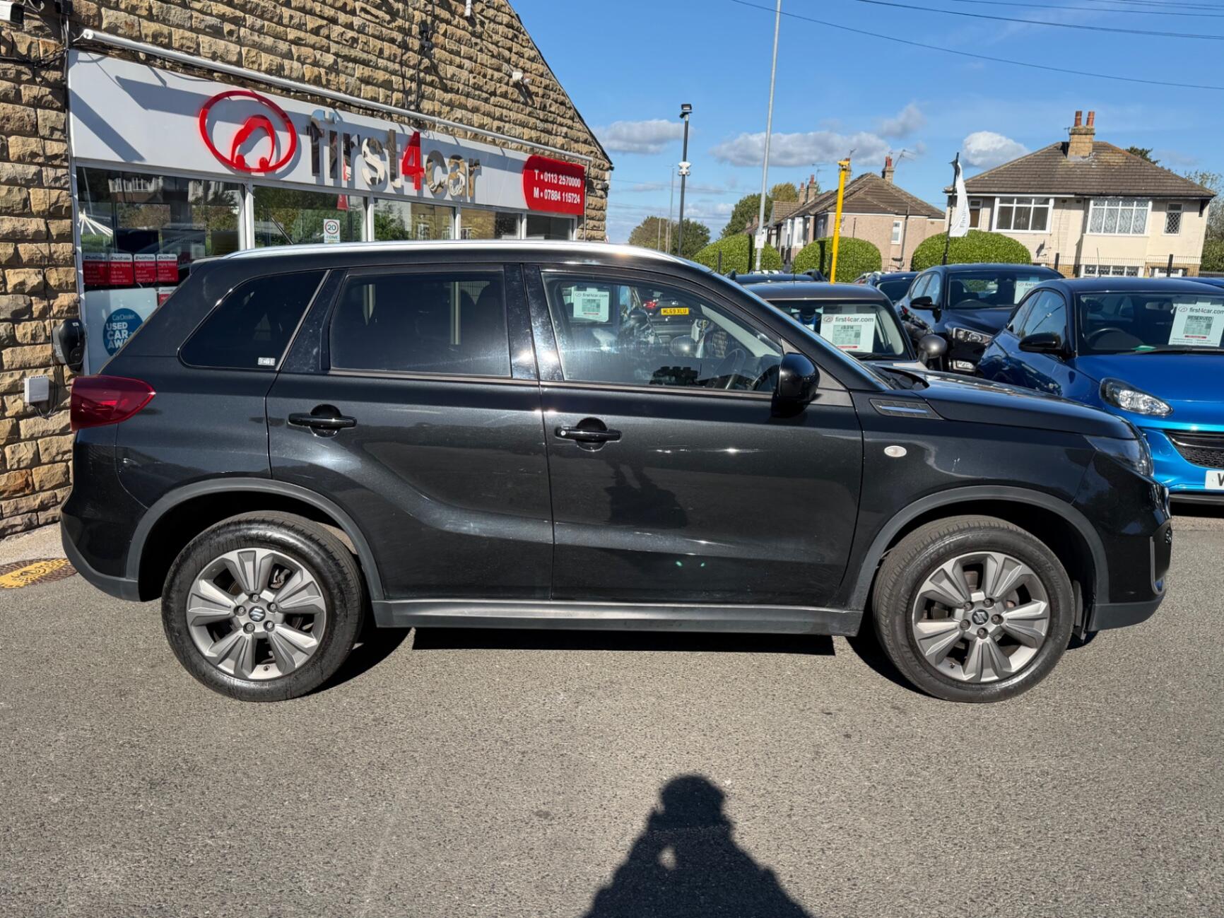 Suzuki Vitara view 9