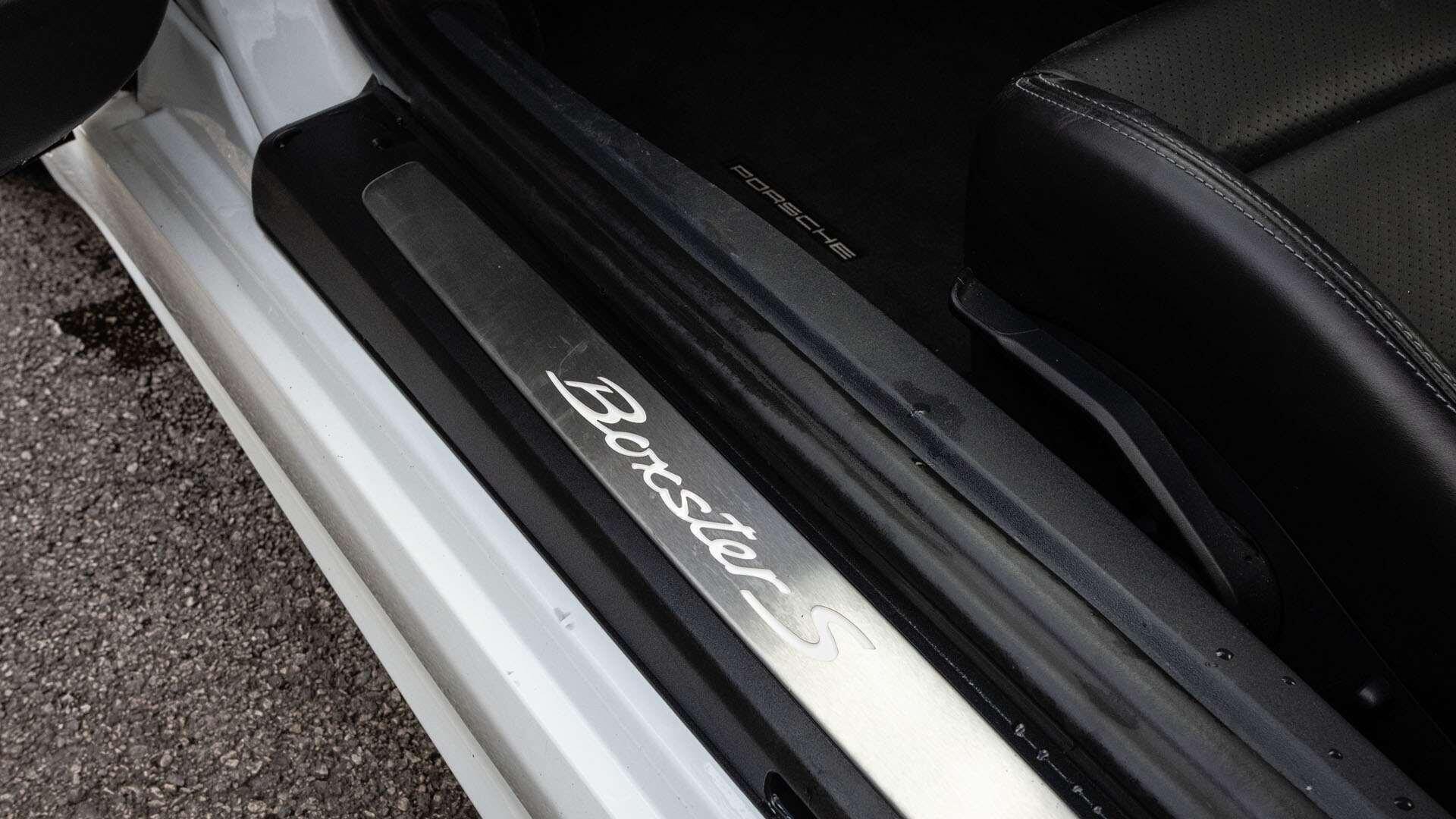 Porsche Boxster view 31