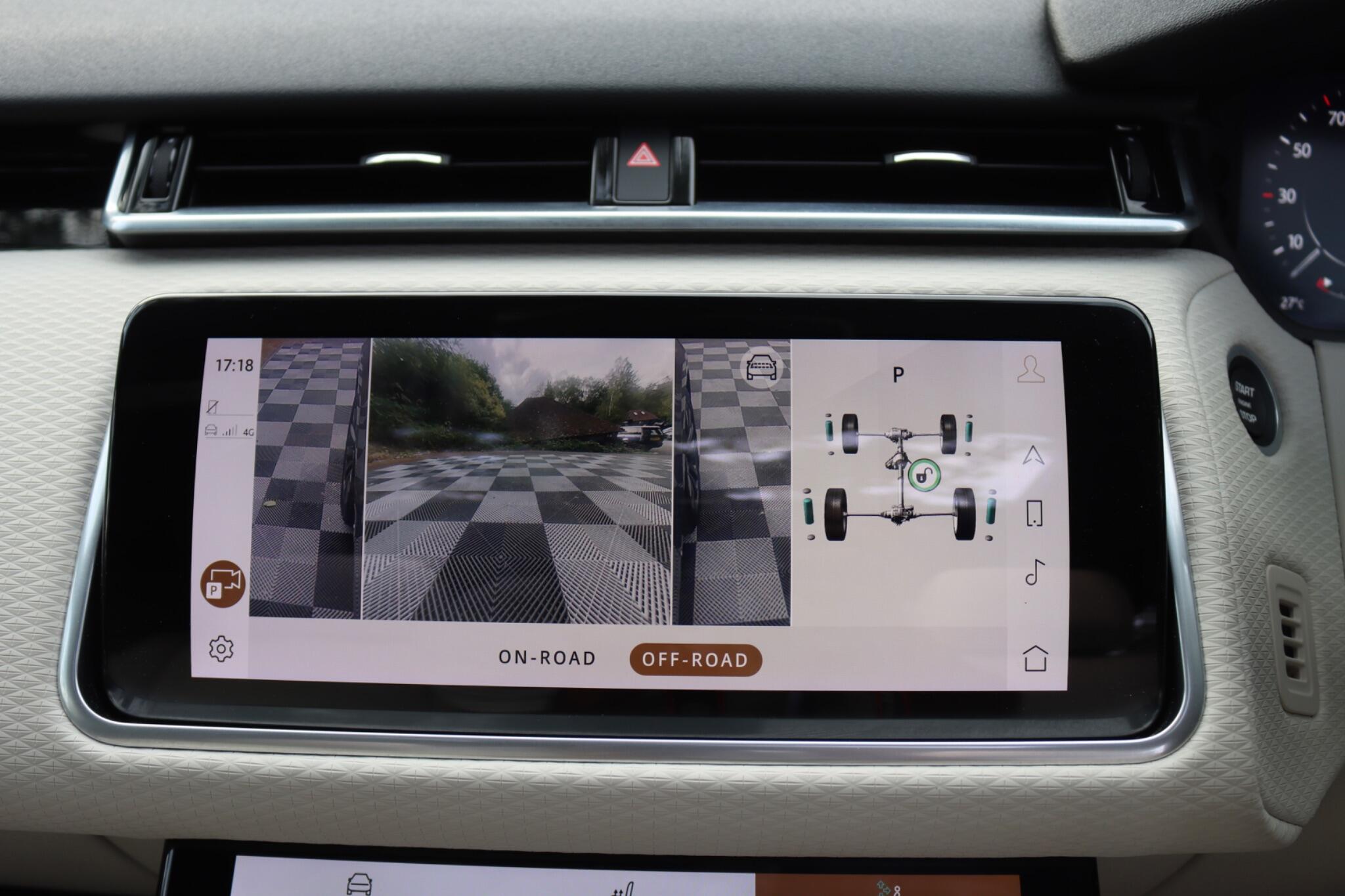 Land Rover Range Rover Velar view 70