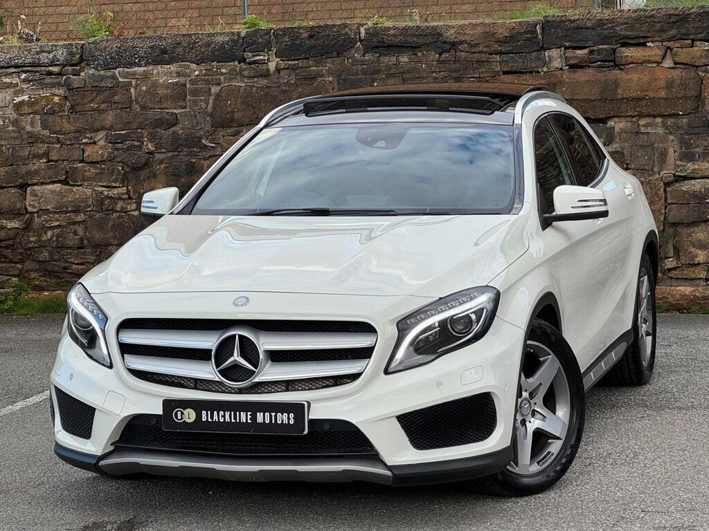 Mercedes-Benz Gla view 3