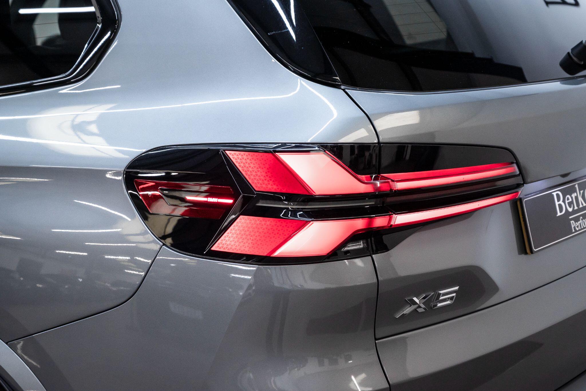 BMW X5 view 54