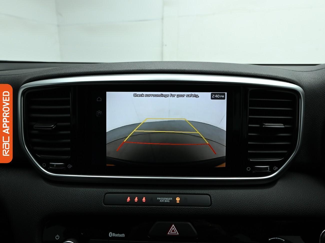 Kia Sportage view 3