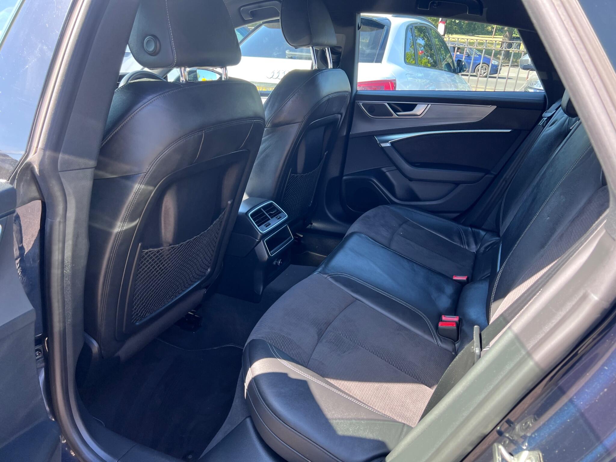 Audi A7 view 36