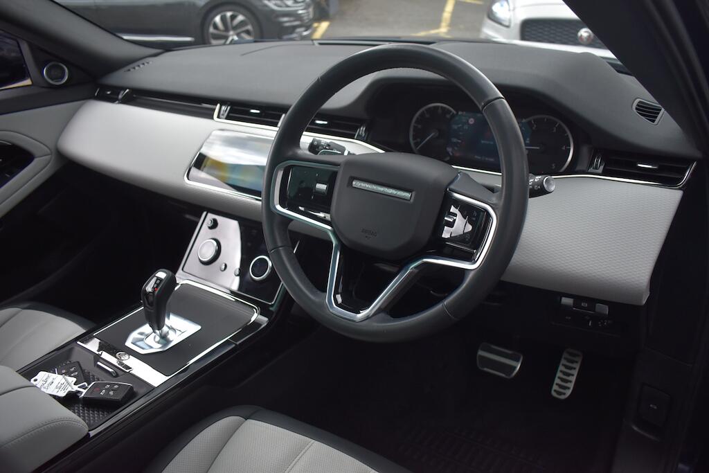 Land Rover Range Rover Evoque view 10