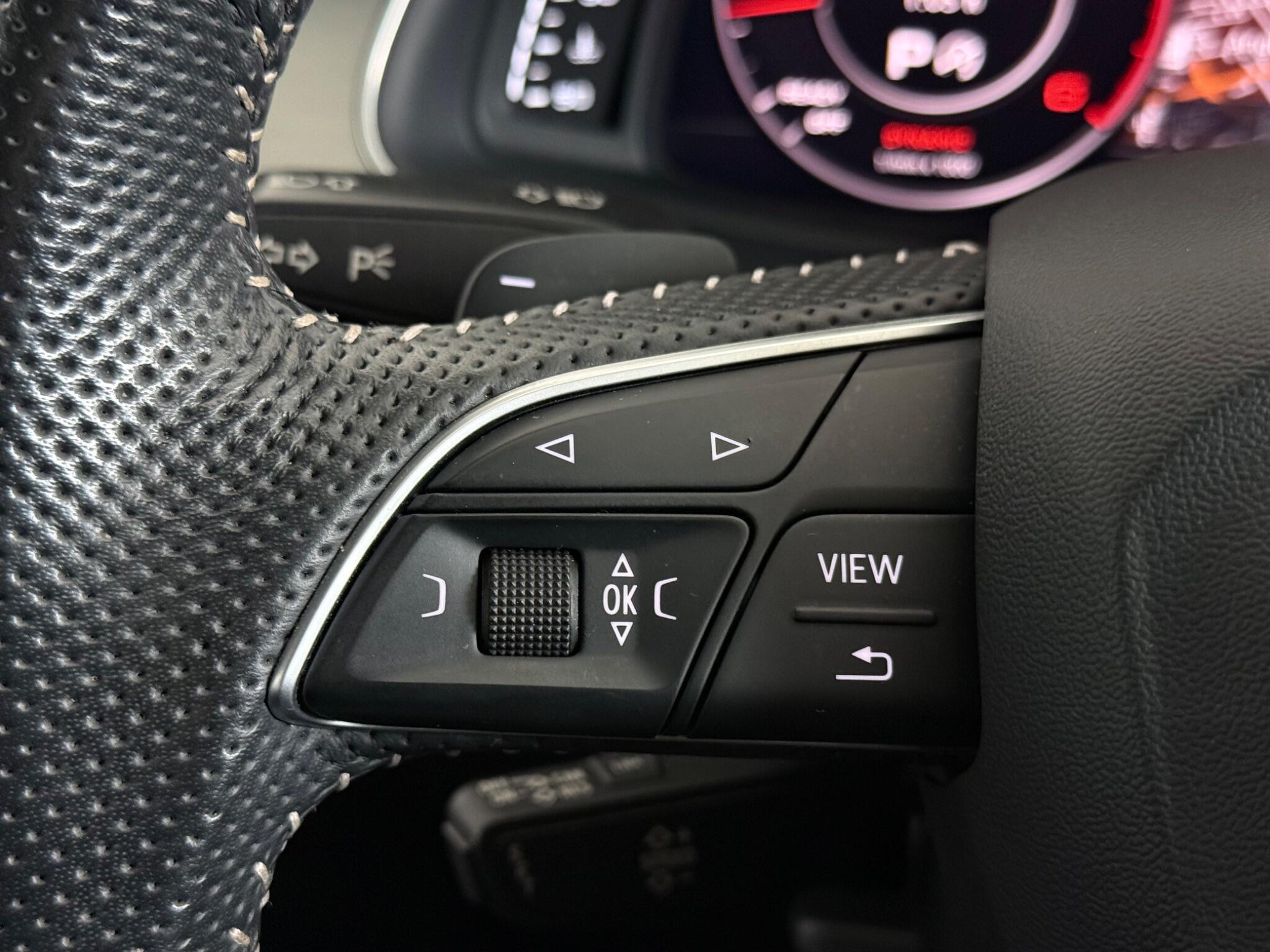 Audi Q7 view 19