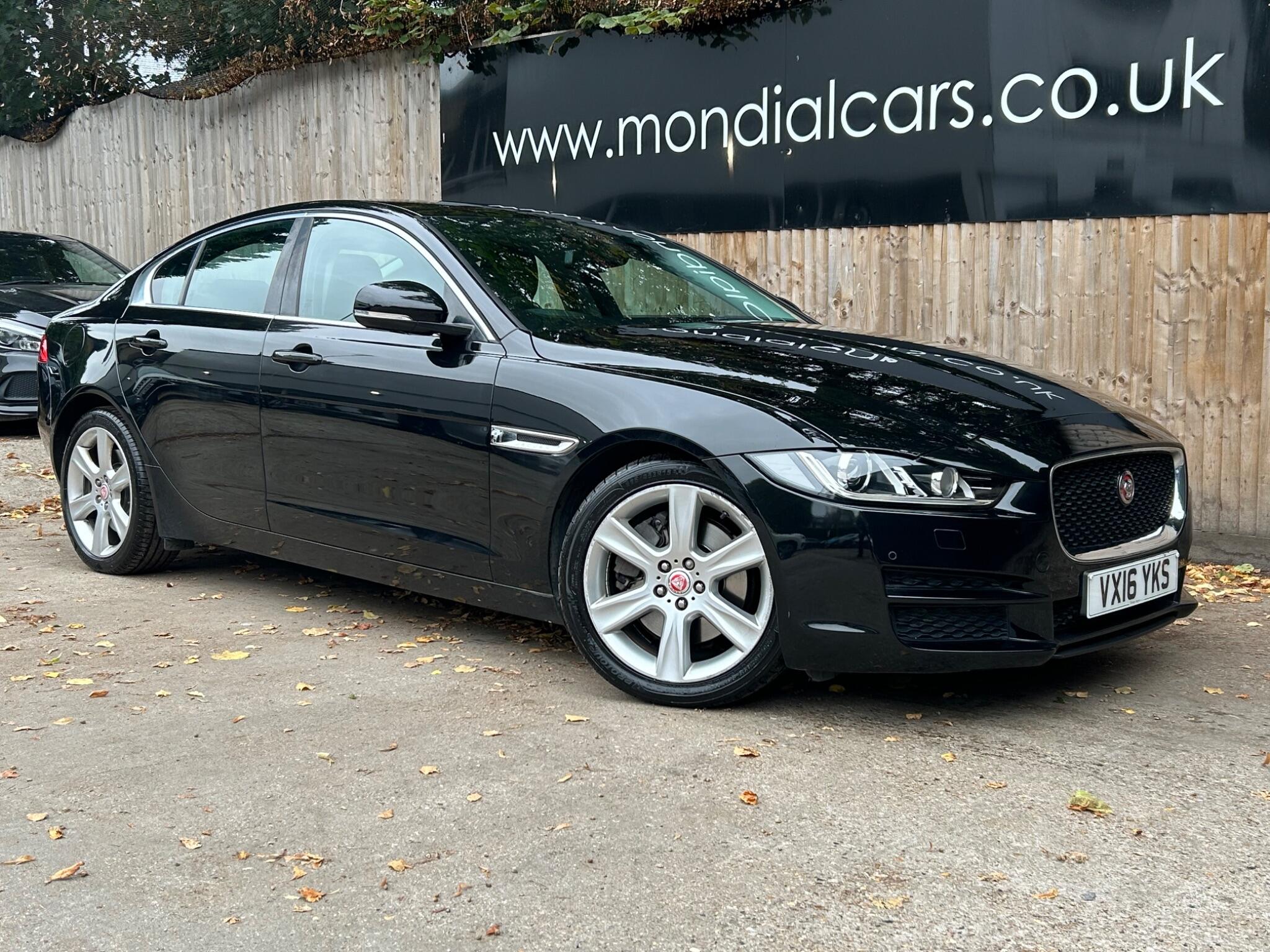 Jaguar Xe view 13