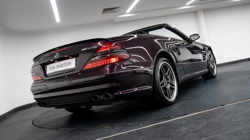 Mercedes-Benz SL view 11