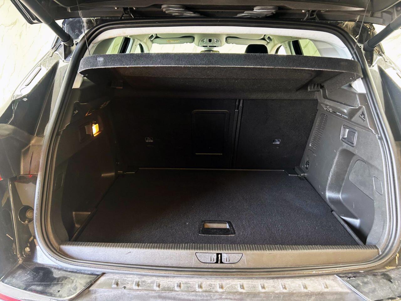 Vauxhall Grandland X view 21