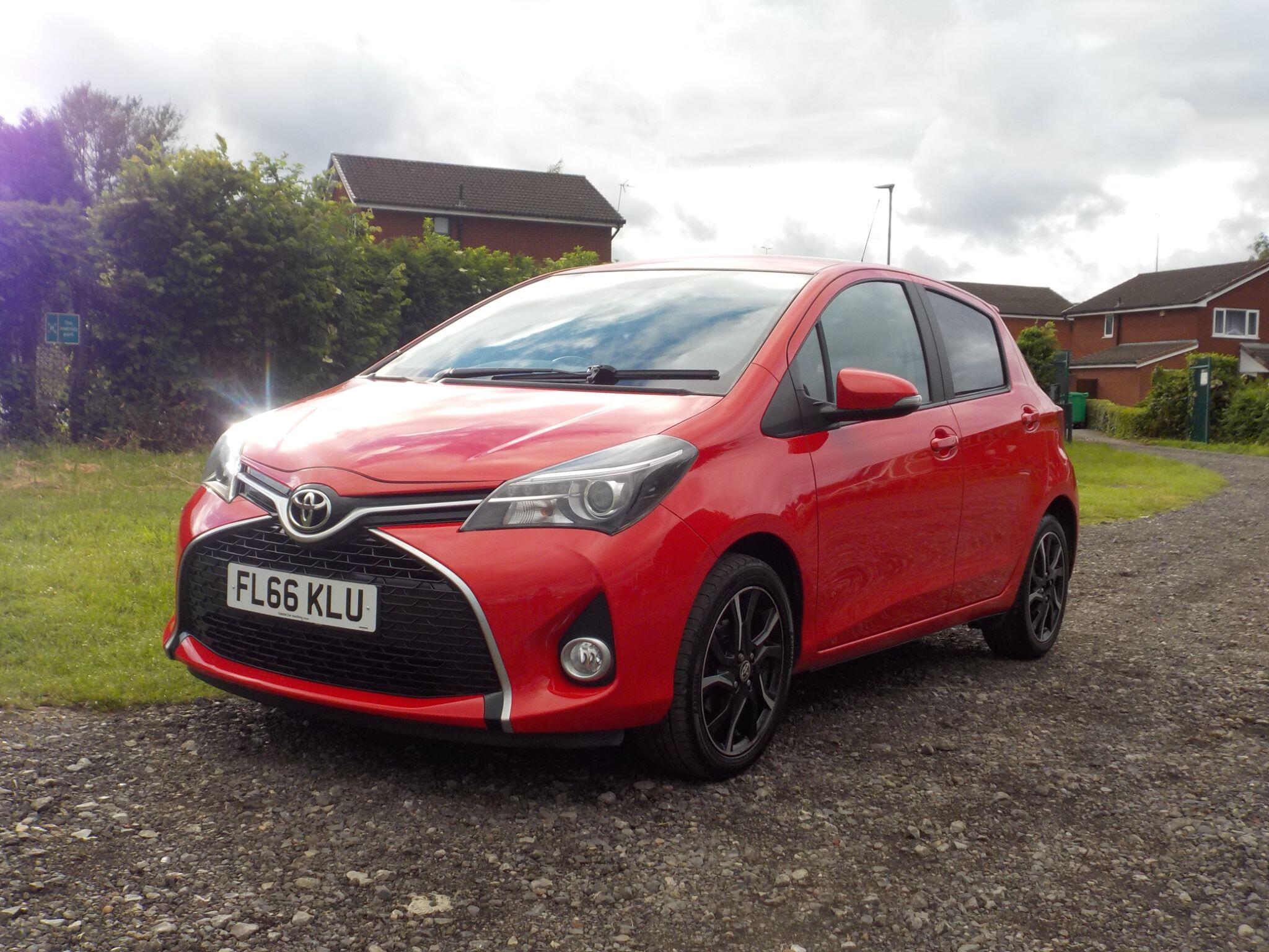 Toyota Yaris 1.33 Dual VVT-i Design Euro 6 5dr