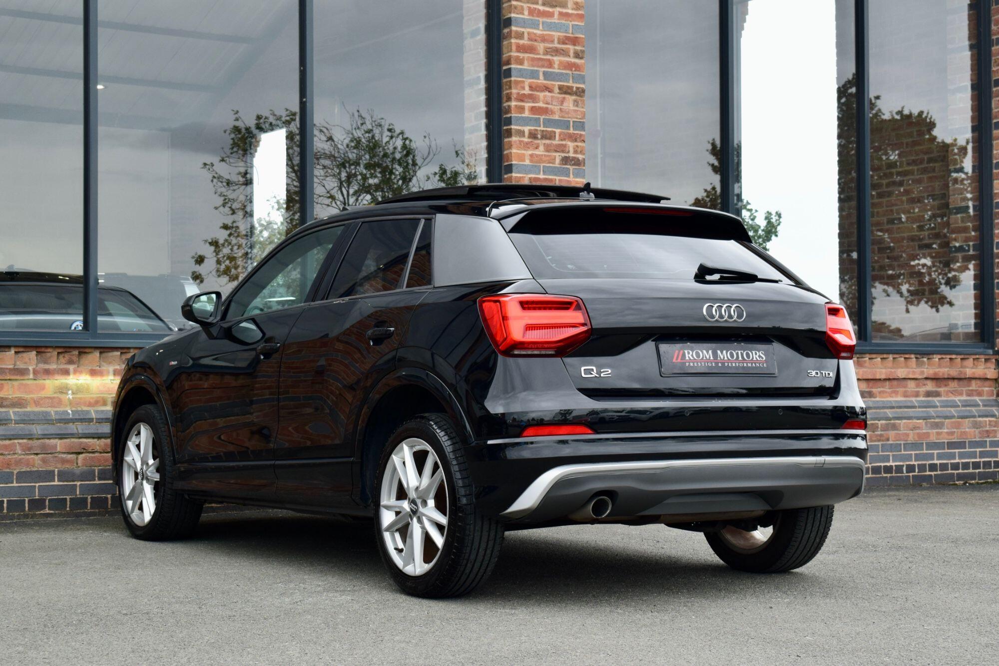 Audi Q2 view 40