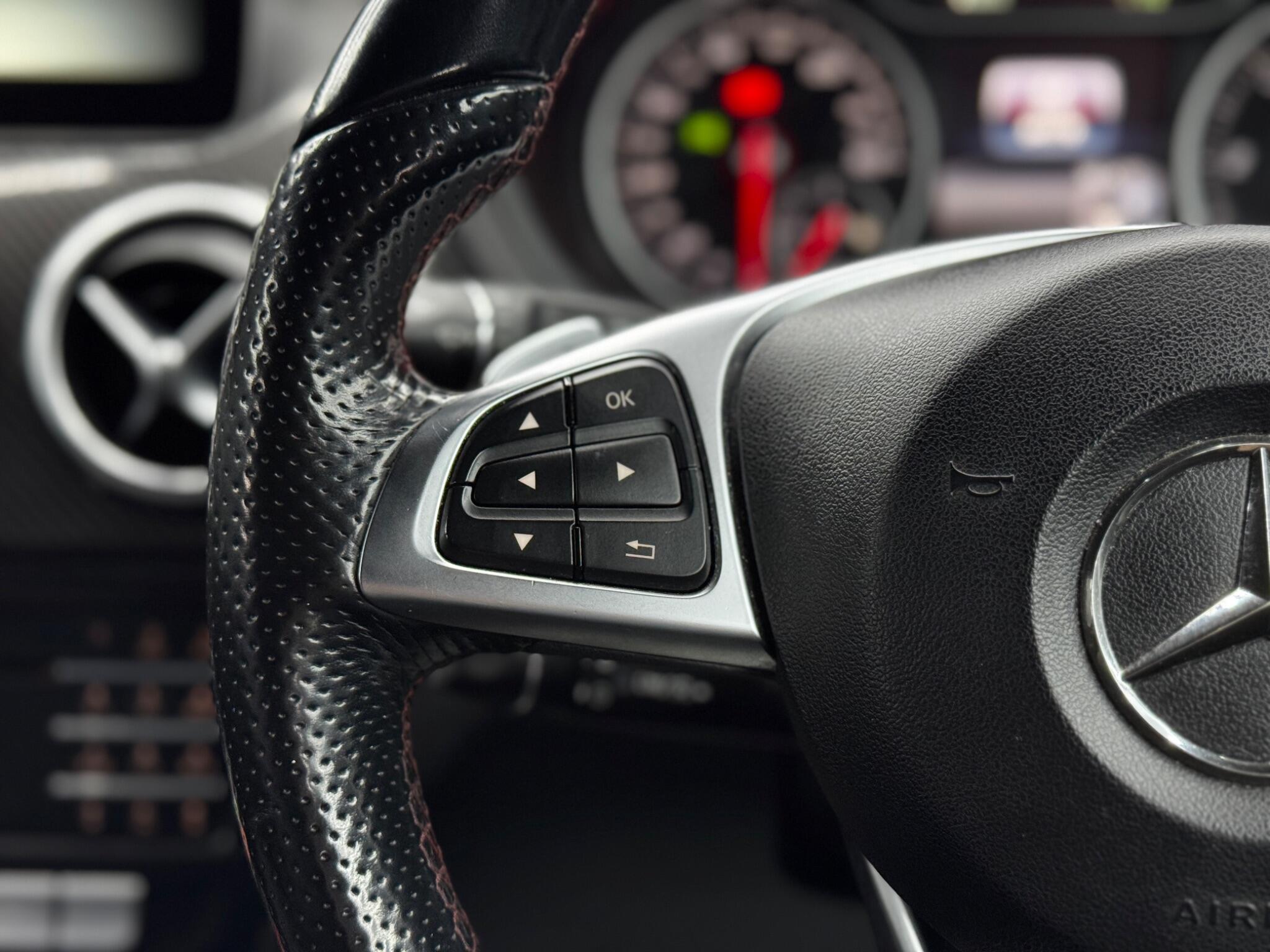 Mercedes-Benz B-Class view 20