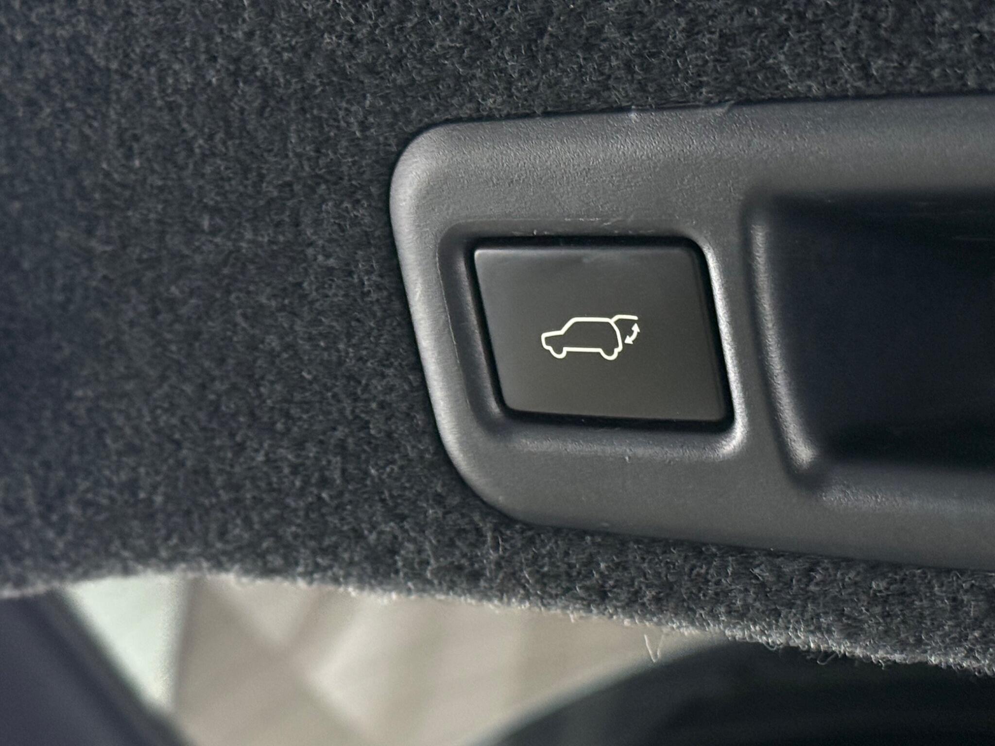 Lexus RX view 11