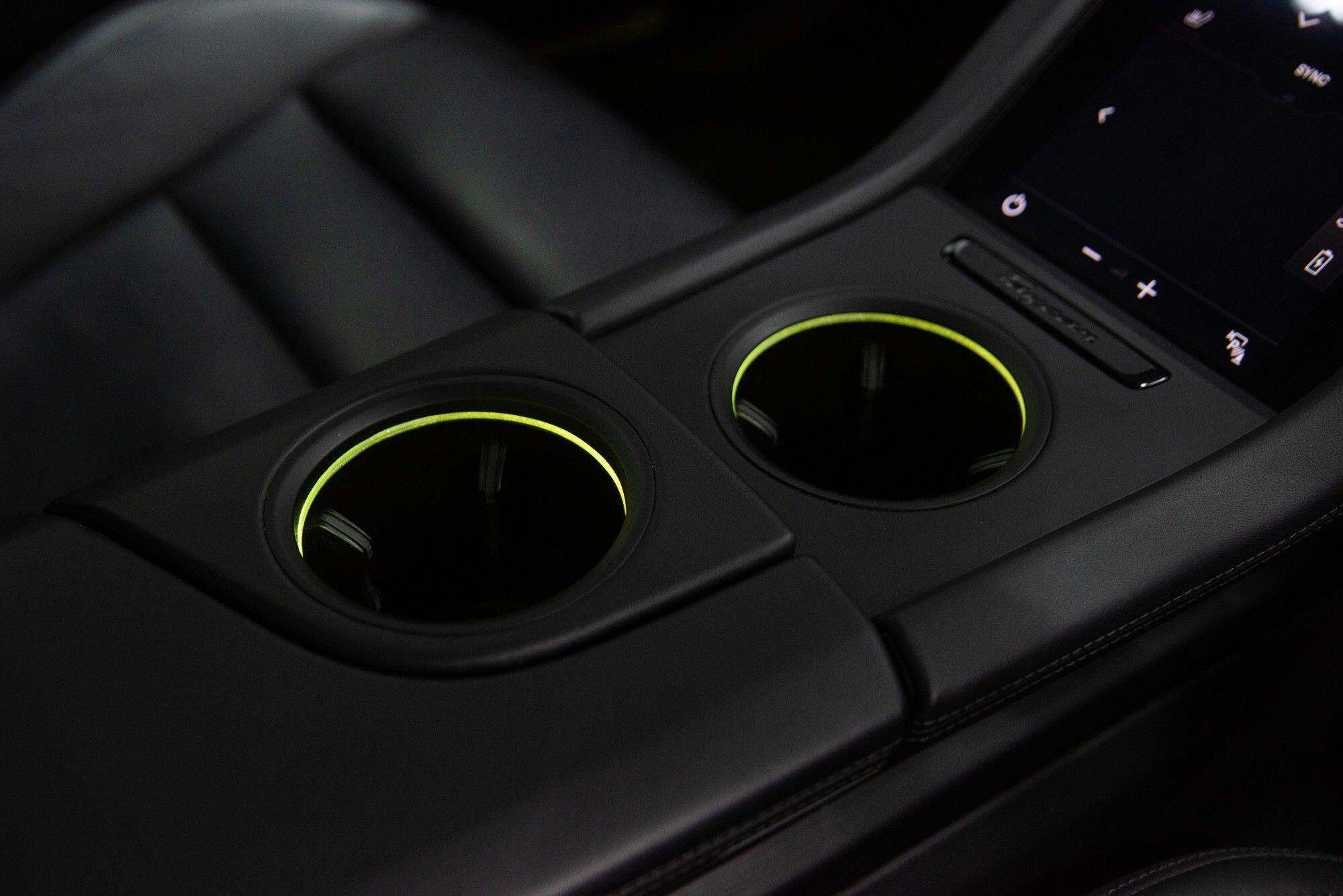 Porsche Taycan view 38