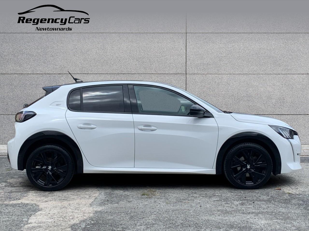 Peugeot 208 view 7