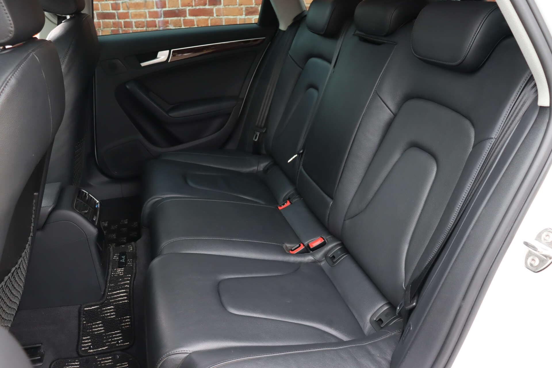 Audi A4 Allroad view 13