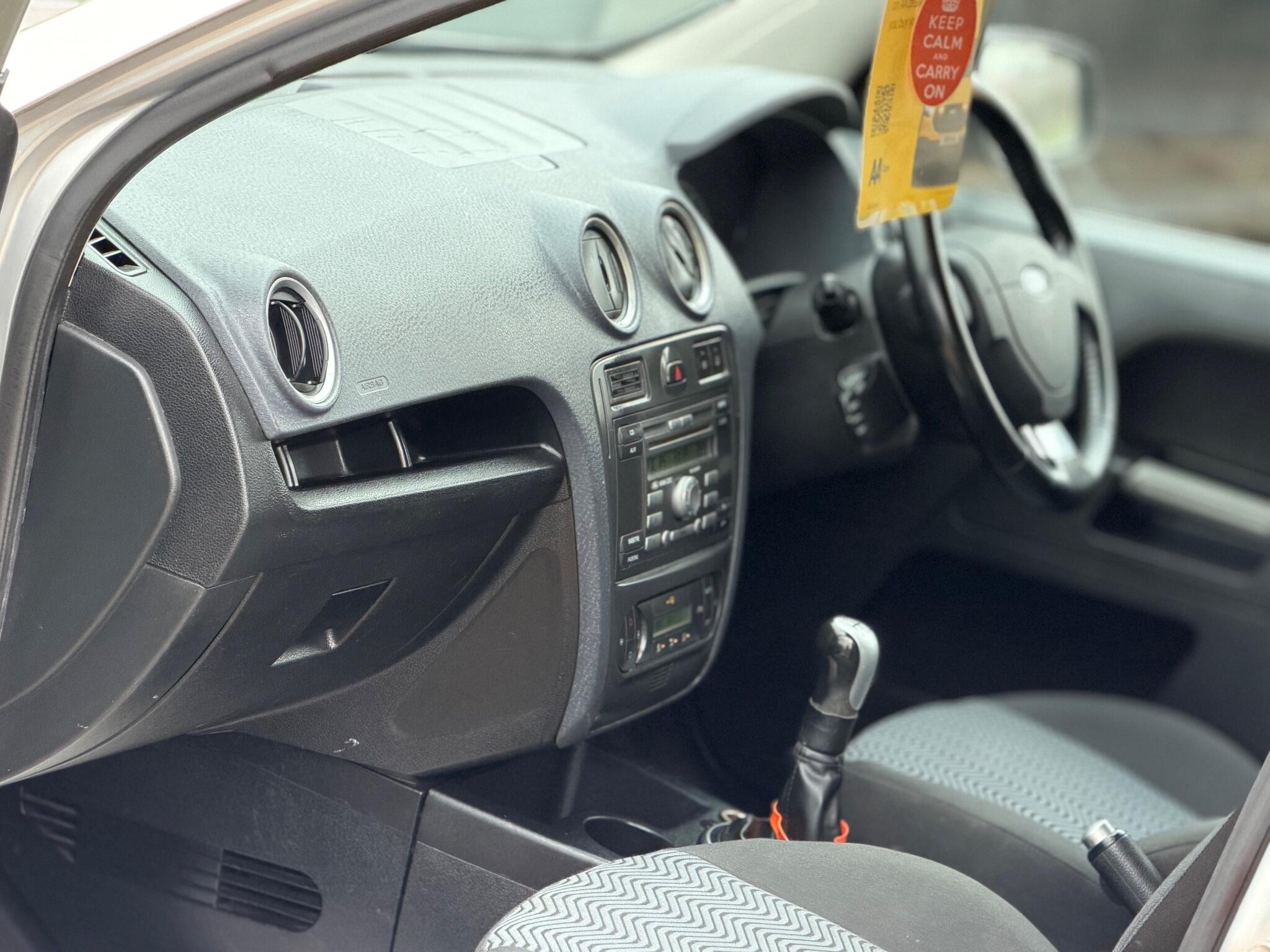 2007 Ford Fusion 1.6 TDCi Plus 5dr image 19