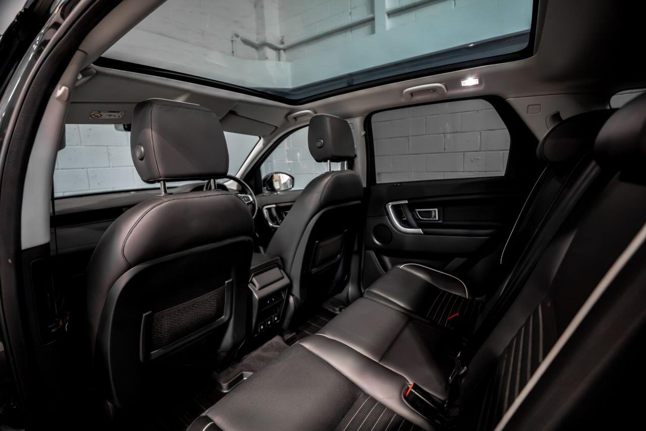Land Rover Discovery Sport view 16