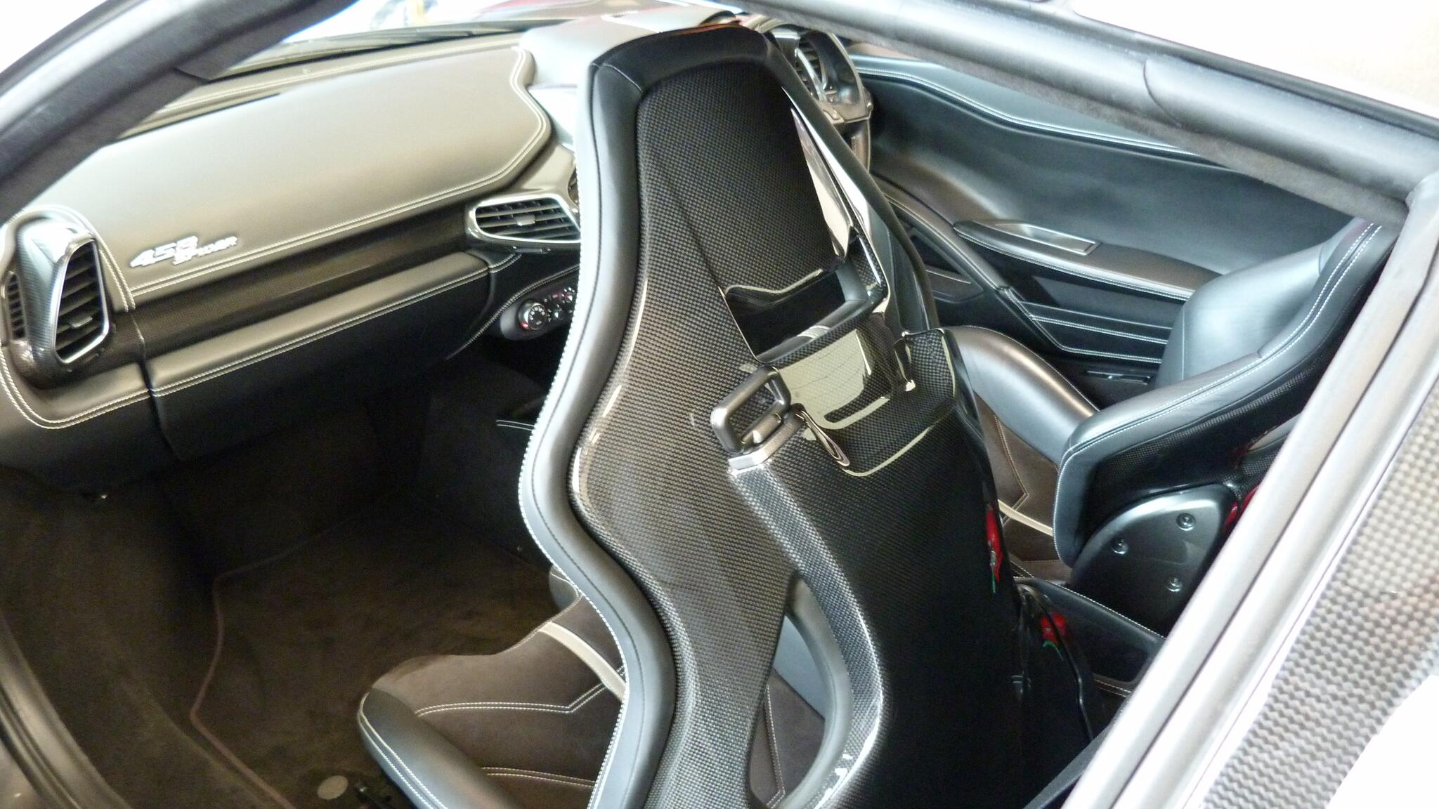 Ferrari 458 view 33