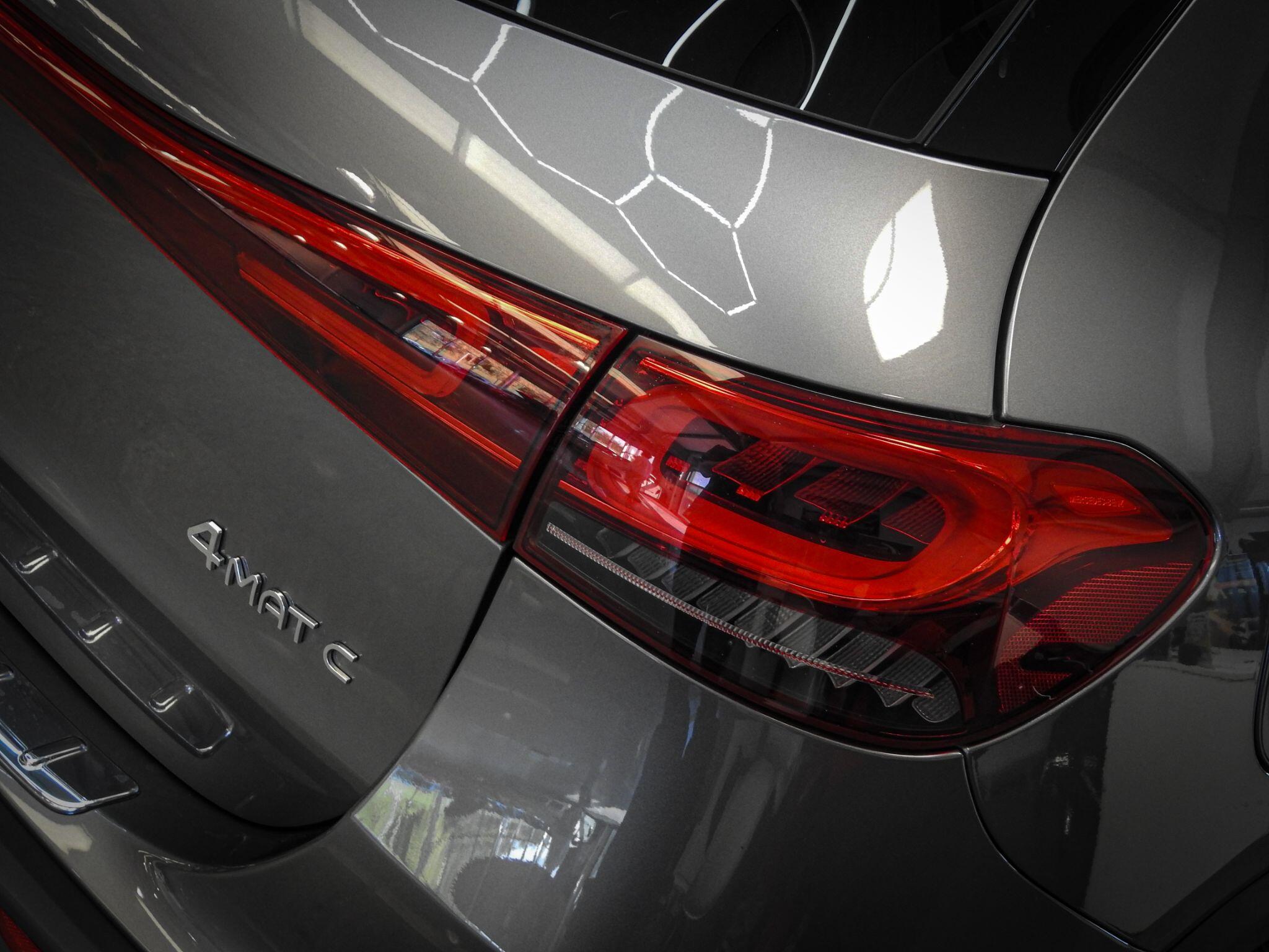 Mercedes-Benz Eqa view 19