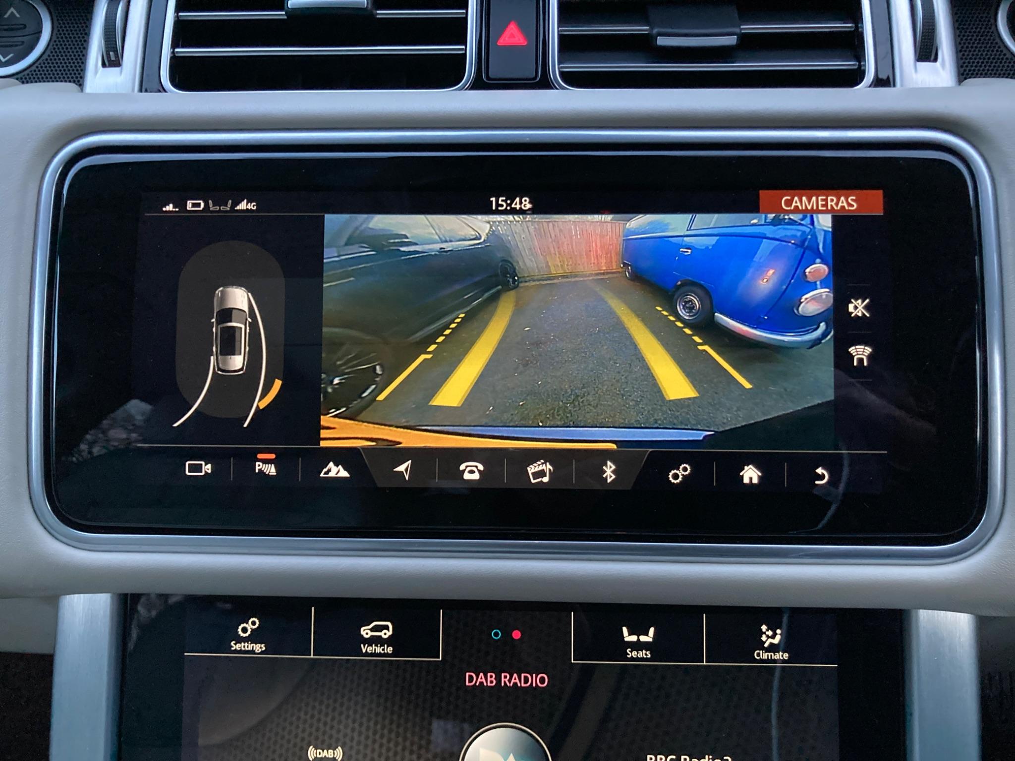 Land Rover Range Rover view 34