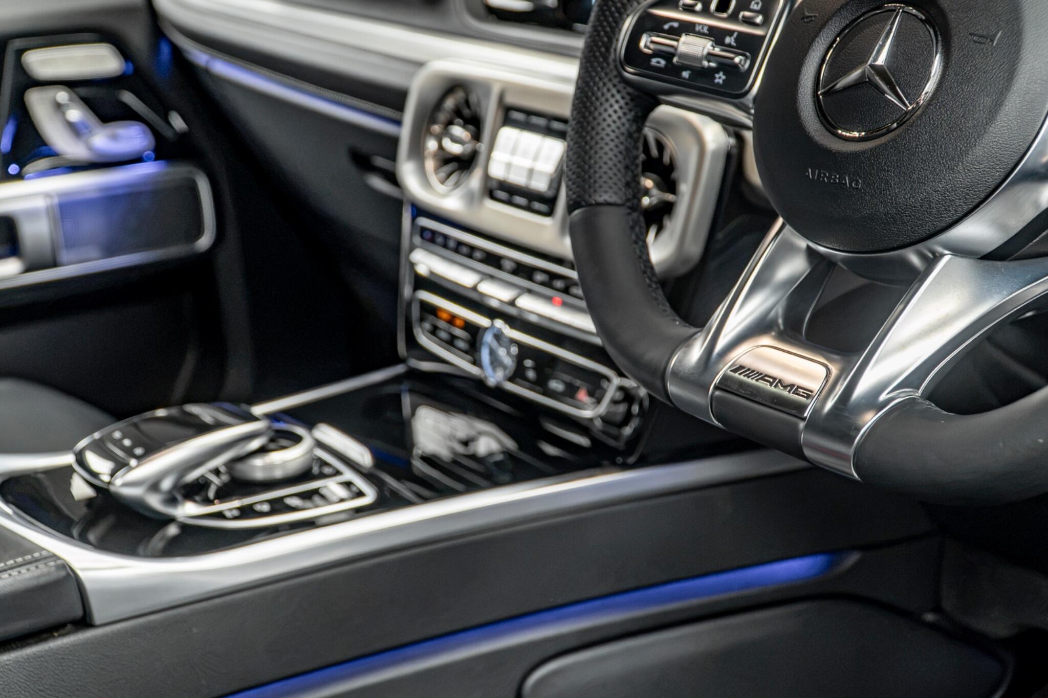 Mercedes-Benz G-Class view 38