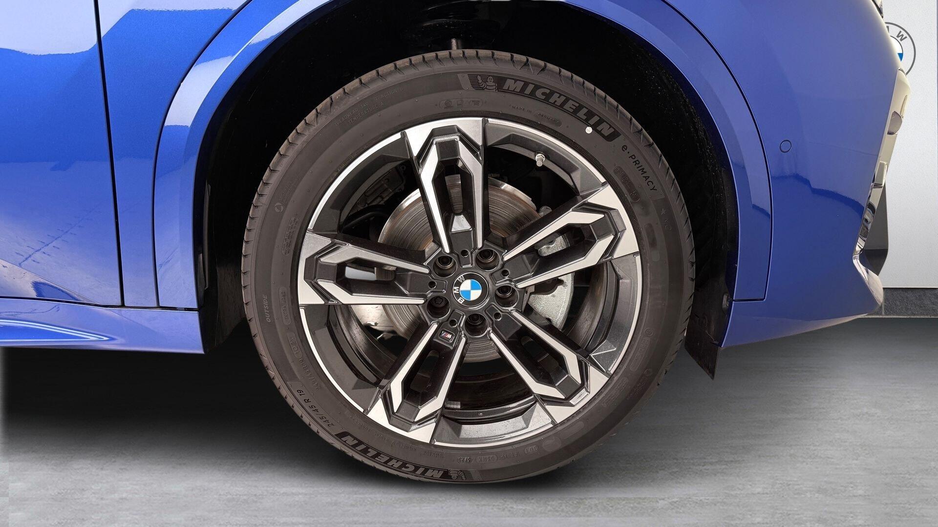 BMW iX2 view 14