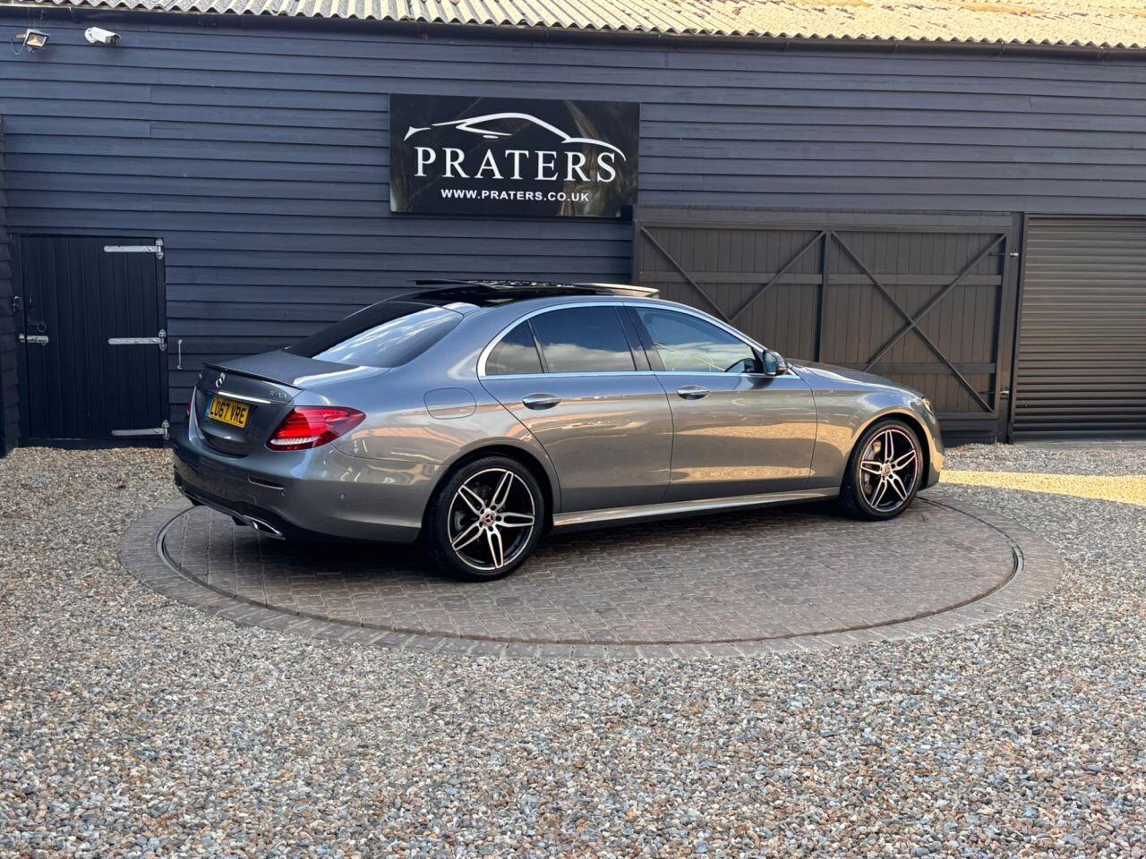 Mercedes-Benz E-Class view 7