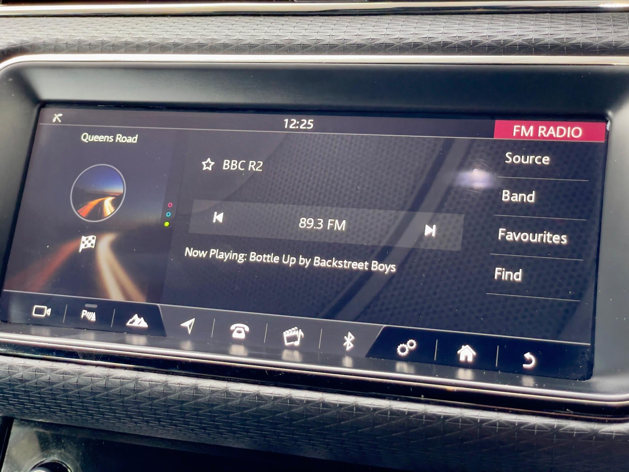 Land Rover Range Rover Evoque view 56