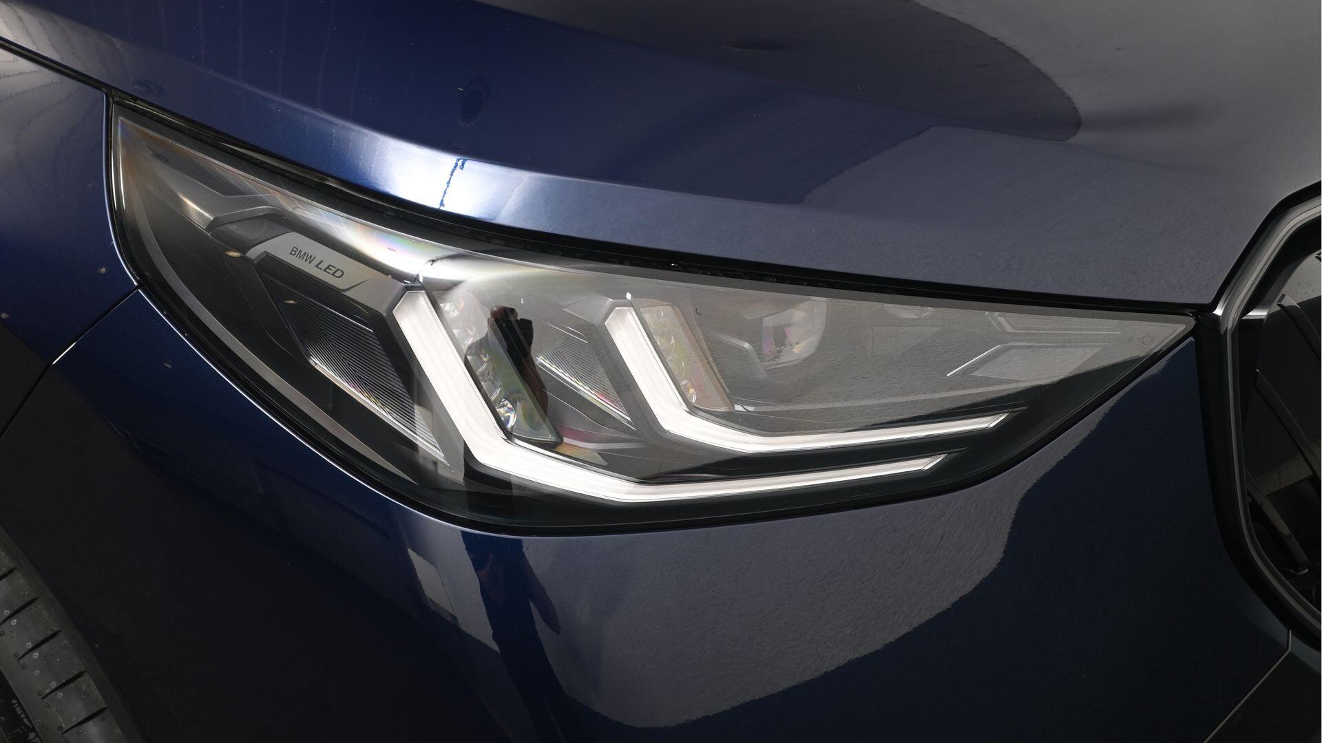 BMW X3 view 22