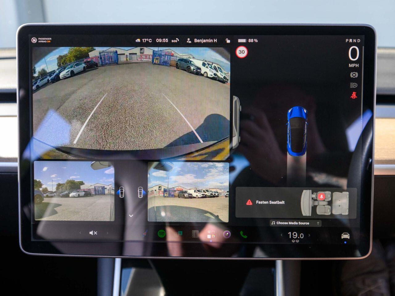 Tesla Model 3 view 27