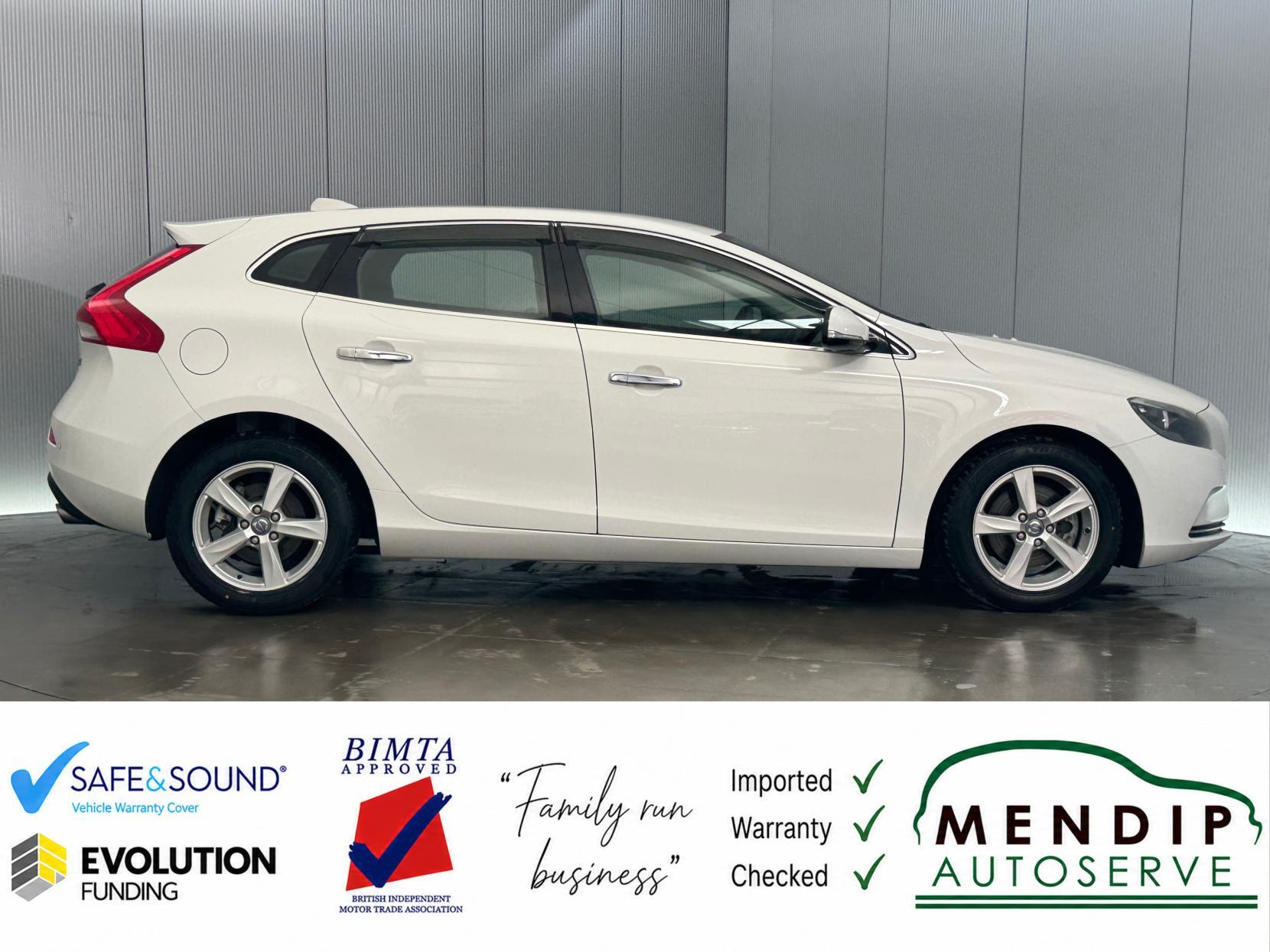Volvo V40 view 27