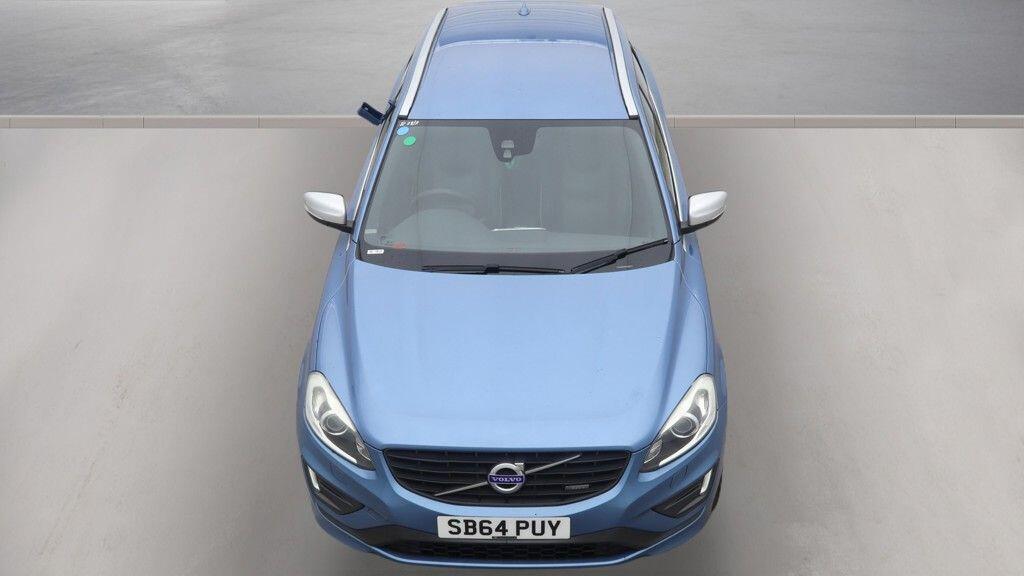 Volvo XC60 view 8