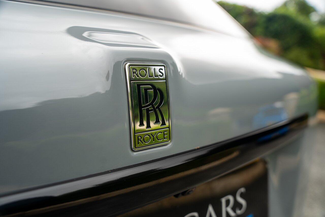Rolls-Royce Cullinan view 16