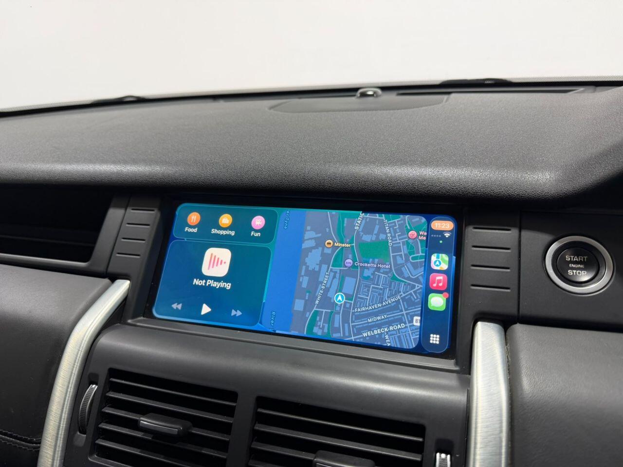 Land Rover Discovery Sport view 28