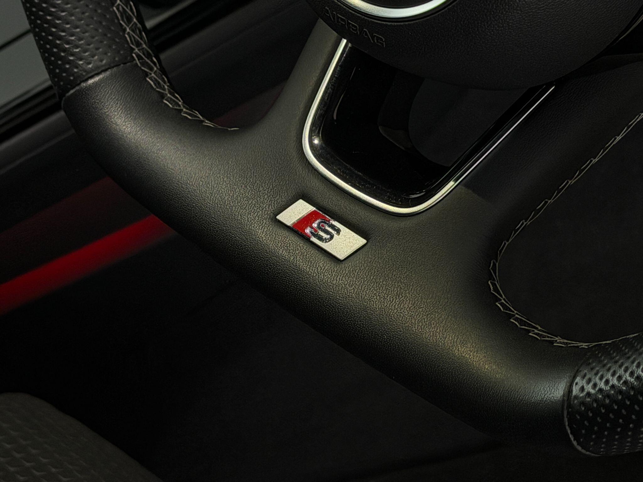 Audi A4 view 17