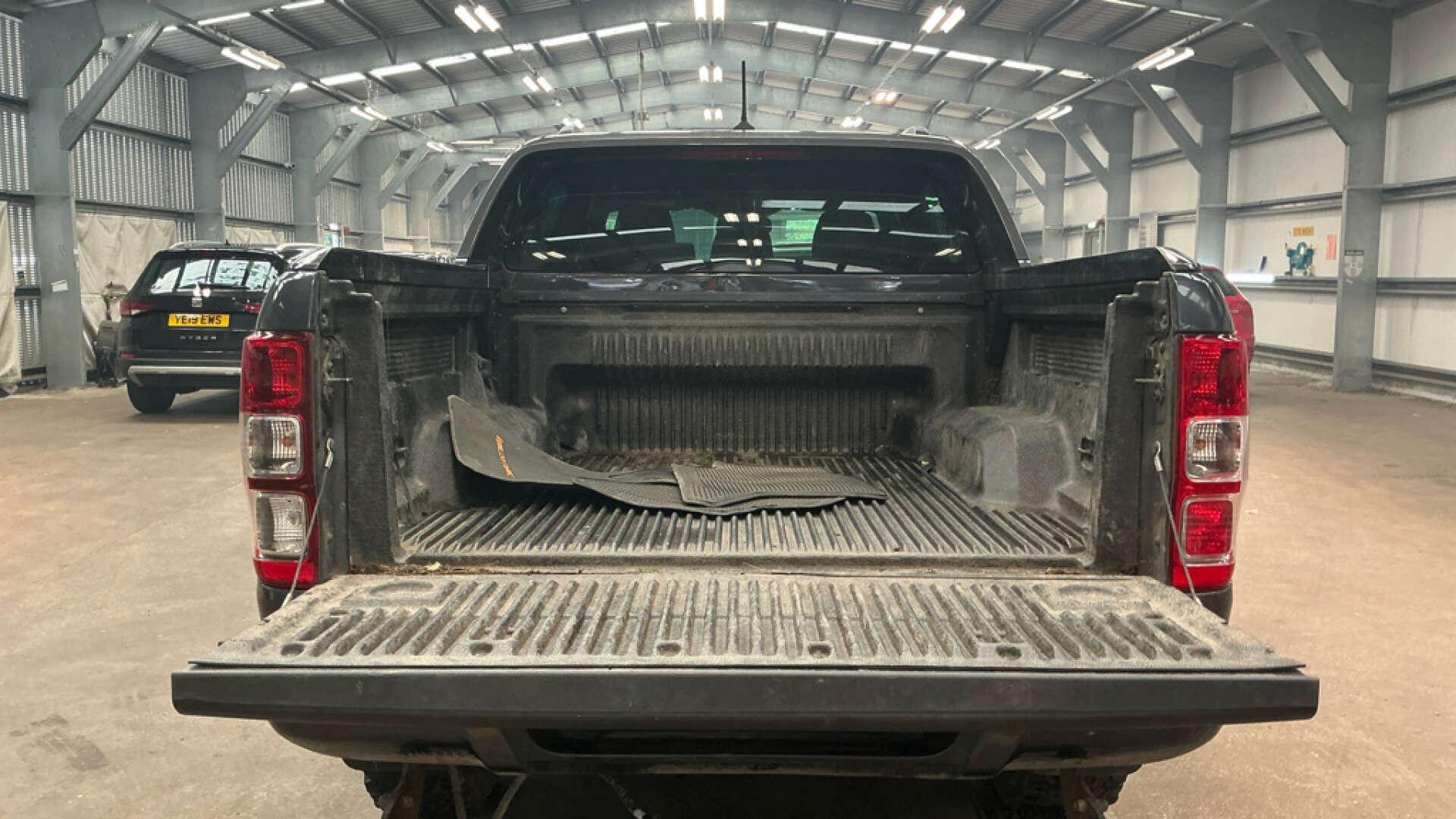 Ford Ranger view 8